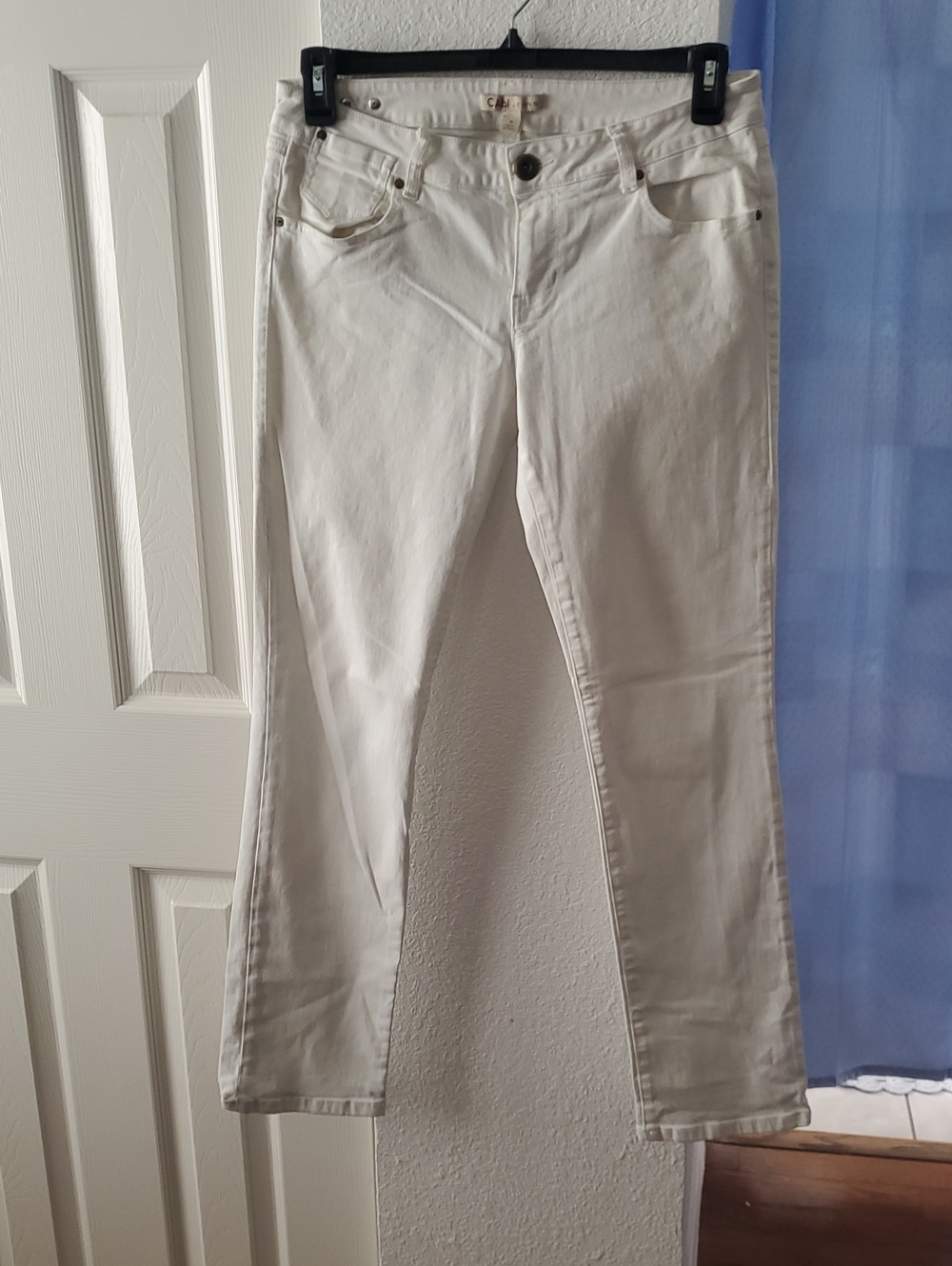 Cabi Clean White Straight-Leg Women’s Jeans